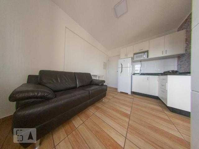 Kitnet, Centro, 1 Quarto, 30 m2 Curitiba