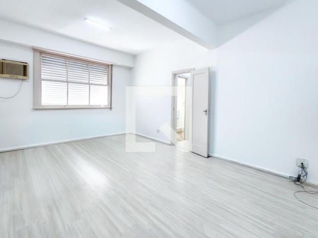 Kitnet, Centro, 1 Quarto, 30 m2 Rio de Janeiro