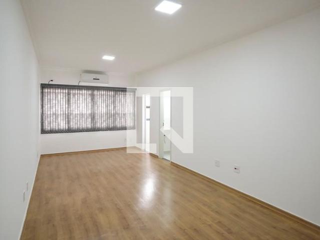 Kitnet, Centro, 1 Quarto, 30 m2 São Caetano do Sul