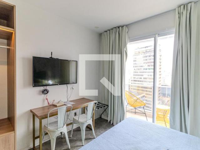 Kitnet, Centro, 1 Quarto, 30 m2 São Paulo