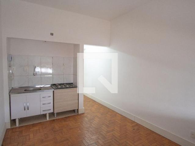 Kitnet, Centro, 1 Quarto, 30 m2 São Paulo