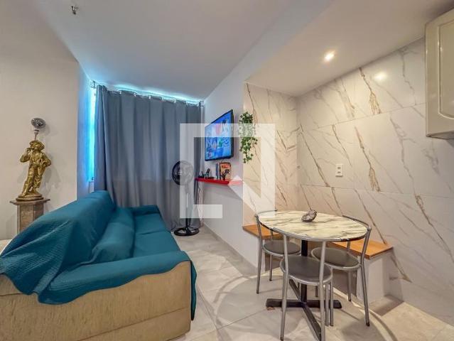 Kitnet, Centro, 1 Quarto, 33 m2 Rio de Janeiro