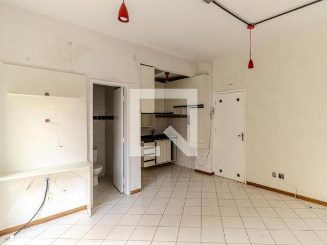Kitnet, Centro, 1 Quarto, 3 m2 São Paulo