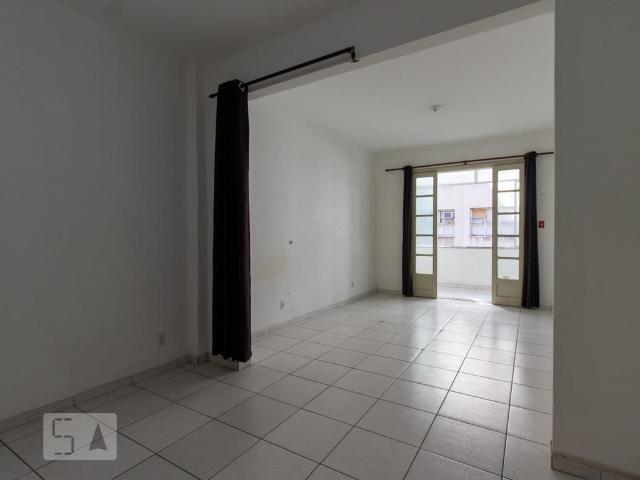 Kitnet, Centro, 1 Quarto, 42 m2 Rio de Janeiro