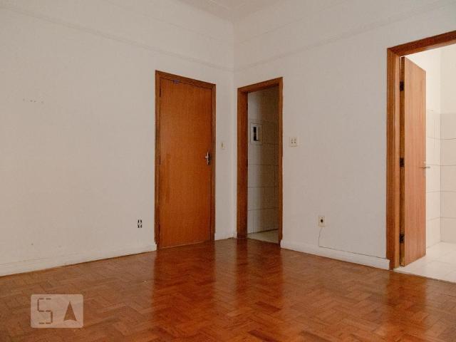 Kitnet, Centro, 1 Quarto, 42 m2 São Paulo