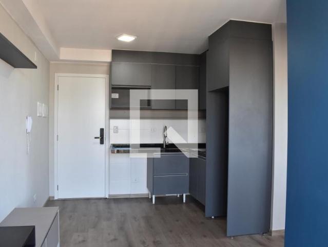 Kitnet, Centro, 2 Quartos, 34 m2 Curitiba