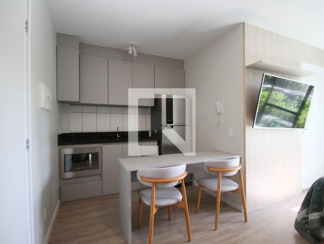Kitnet, Cidade Jardim, 1 Quarto, 28 m2 São Paulo
