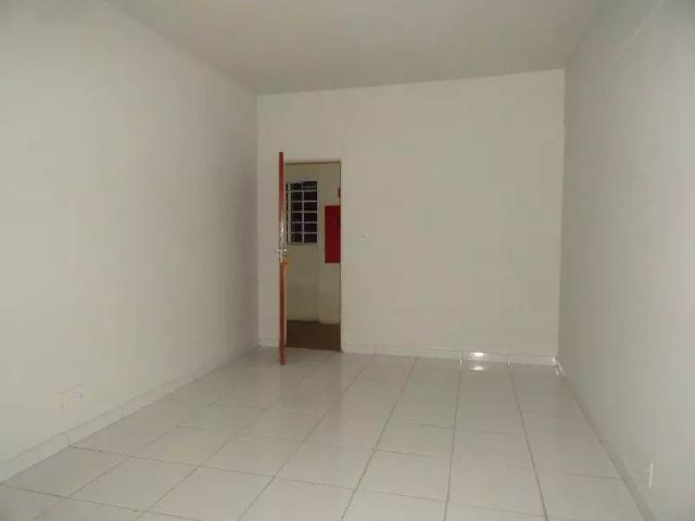 KITNET CLN 208 C 25 SS