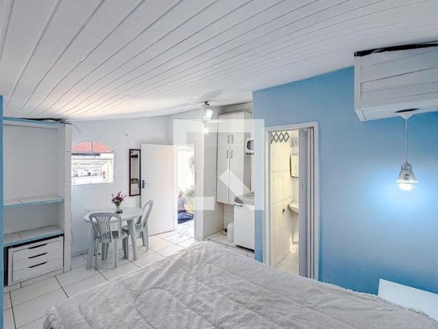 Kitnet, Aclimação, 1 Quarto, 25 m2 São Paulo