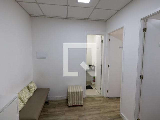 Kitnet, Alphaville, 2 Quartos, 40 m2 Barueri