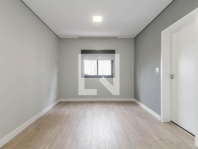 Kitnet, Bosque da Saúde, 1 Quarto, 18 m2 São Paulo