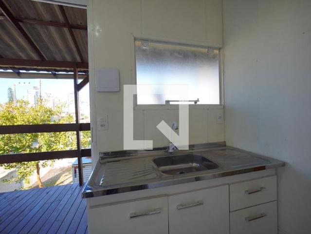 Kitnet, Balneário, 1 Quarto, 15 m2 Florianópolis