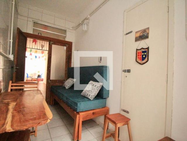 Kitnet, Barra, 1 Quarto, 28 m2 Salvador
