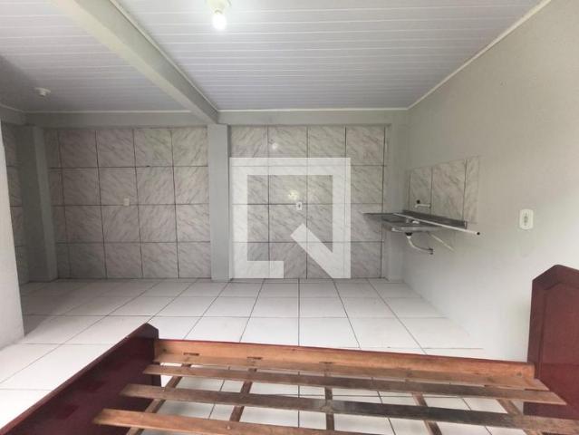 Kitnet, Barreiros, 1 Quarto, 20 m2 São José