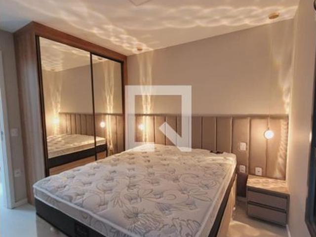 Kitnet, Brooklin, 1 Quarto, 28 m2 São Paulo