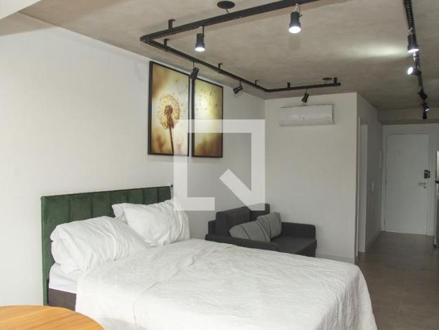 Kitnet, Brooklin, 1 Quarto, 33 m2 São Paulo
