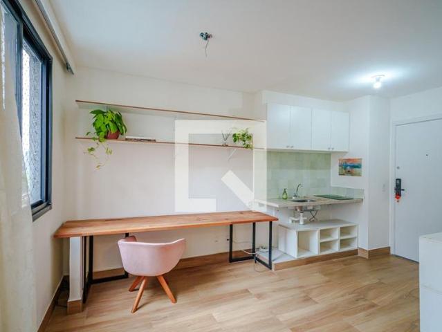 Kitnet, Butantã, 1 Quarto, 24 m2 São Paulo