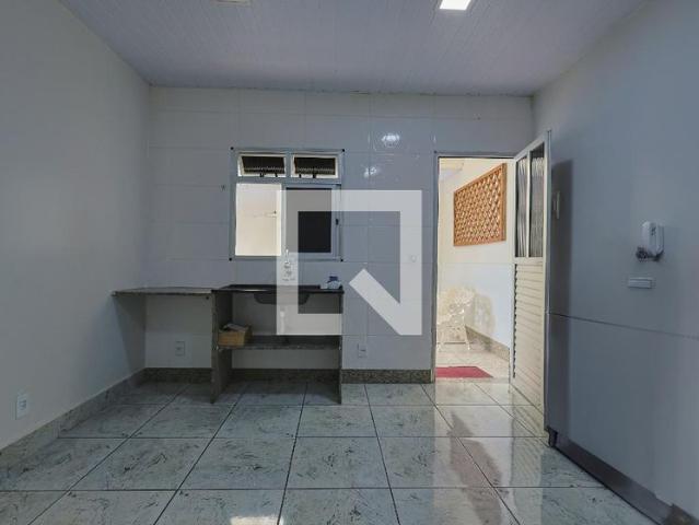 Kitnet, Fernão Dias, 1 Quarto, 25 m2 Belo Horizonte