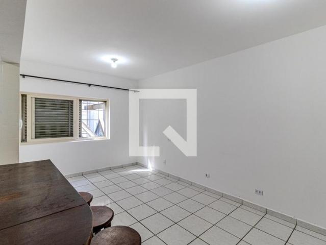 Kitnet, Higienópolis, 1 Quarto, 28 m2 São Paulo