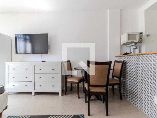 Kitnet, Higienópolis, 1 Quarto, 32 m2 São Paulo