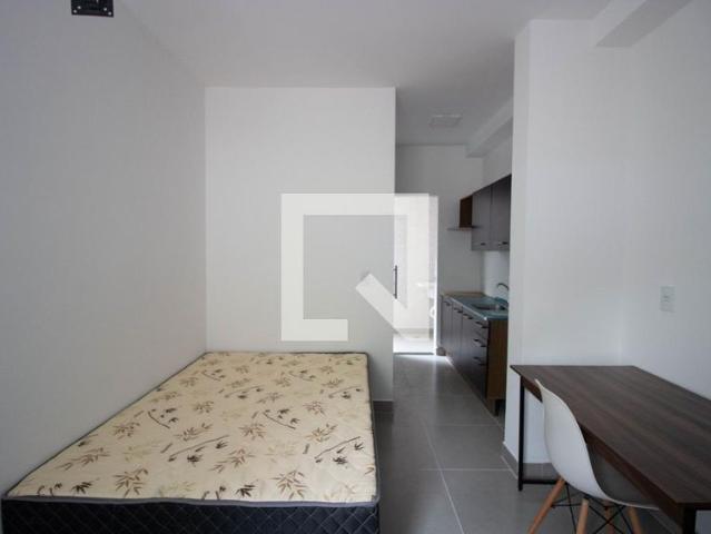 Kitnet, Itaquera, 1 Quarto, 26 m2 São Paulo