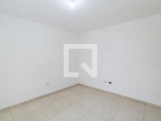 Kitnet, Jardim Miriam, 1 Quarto, 30 m2 São Paulo