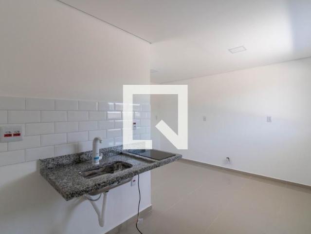 Kitnet, Jardim Cocaia, 1 Quarto, 18 m2 Guarulhos