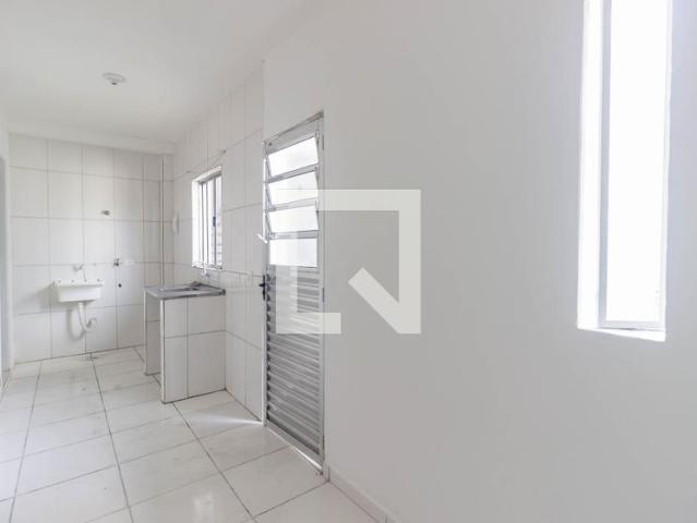 Kitnet, Jardim Éster Yolanda, 2 Quartos, 30 m2 São Paulo