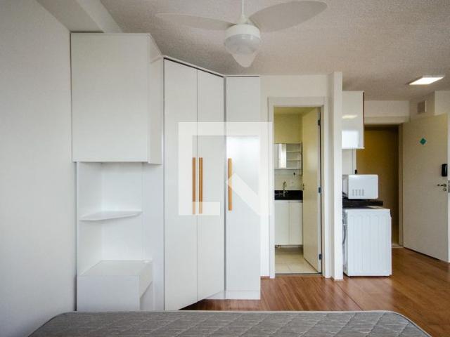 Kitnet, Jardim Peri, 1 Quarto, 24 m2 São Paulo