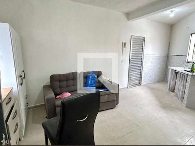 Kitnet, Jardim Presidente Dutra, 1 Quarto, 30 m2 Guarulhos