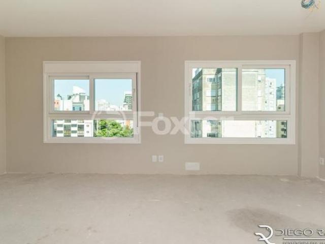 Kitnet / JK / Studio, 1 dormitórios, 33.2 m², em Moinhos de Vento