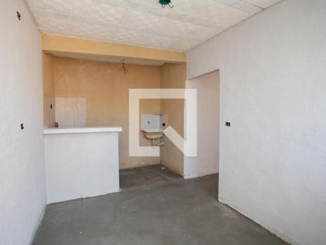 Kitnet, Oitis, 1 Quarto, 28 m2 Contagem