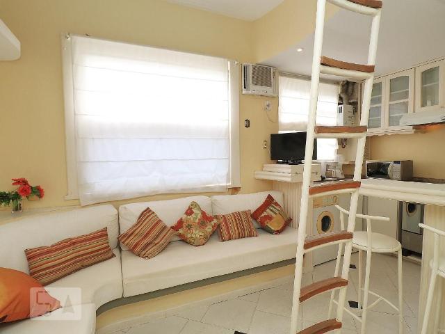 Kitnet, Leme, 1 Quarto, 30 m2 Rio de Janeiro