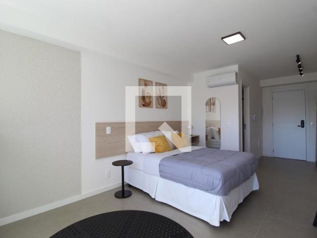 Kitnet, Moema, 1 Quarto, 26 m2 São Paulo