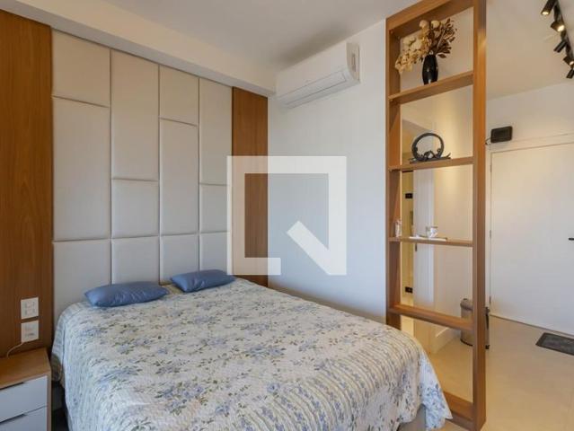 Kitnet, Moema, 1 Quarto, 27 m2 São Paulo