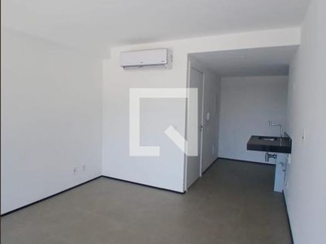 Kitnet, Moema, 1 Quarto, 27 m2 São Paulo