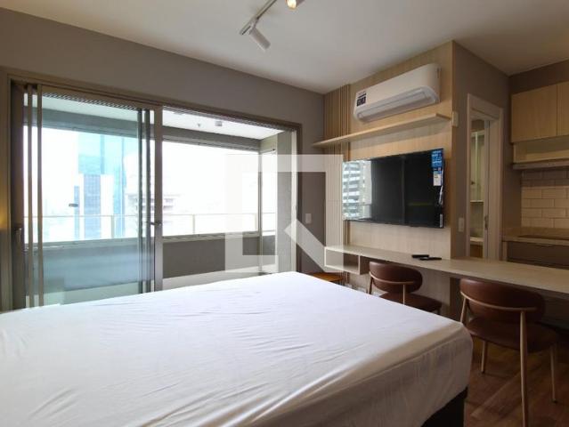 Kitnet, Moema, 1 Quarto, 28 m2 São Paulo