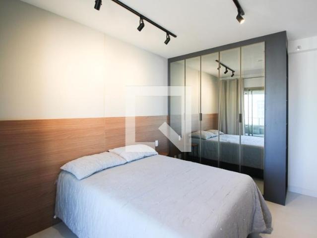 Kitnet, Moema, 1 Quarto, 30 m2 São Paulo