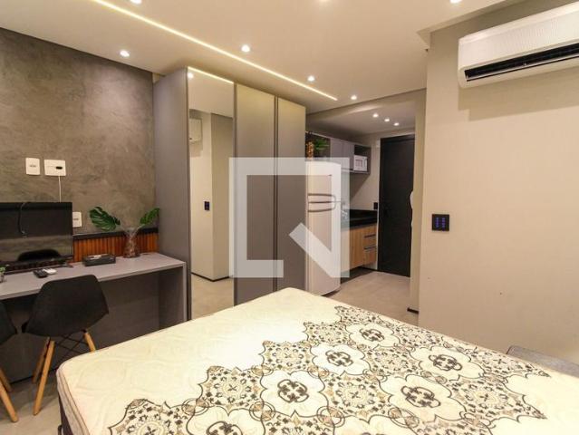 Kitnet, Moema, 1 Quarto, 34 m2 São Paulo