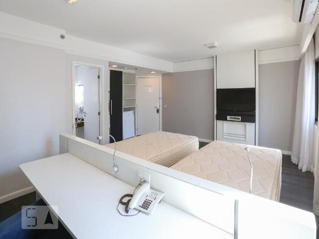 Kitnet, Moema, 1 Quarto, 38 m2 São Paulo