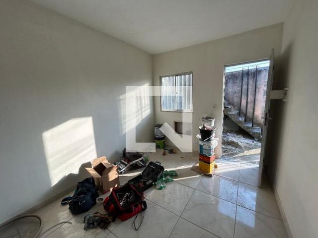 Kitnet, Marechal Hermes, 1 Quarto, 35 m2 Rio de Janeiro