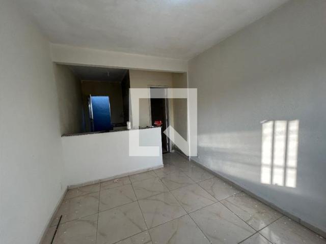 Kitnet, Marechal Hermes, 1 Quarto, 35 m2 Rio de Janeiro