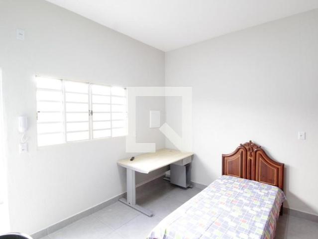 Kitnet, Martins, 1 Quarto, 22 m2 Uberlândia