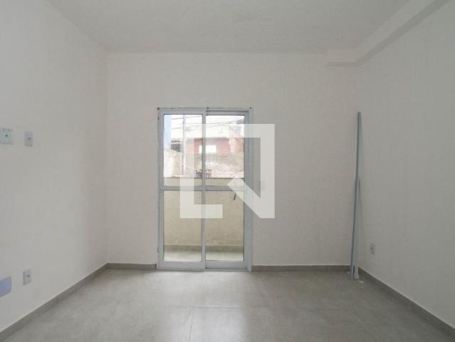 Kitnet, Mikail II, 1 Quarto, 20 m2 Guarulhos