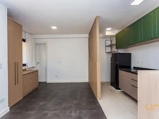 Kitnet no Mercês de 30 m² com 1 quarto