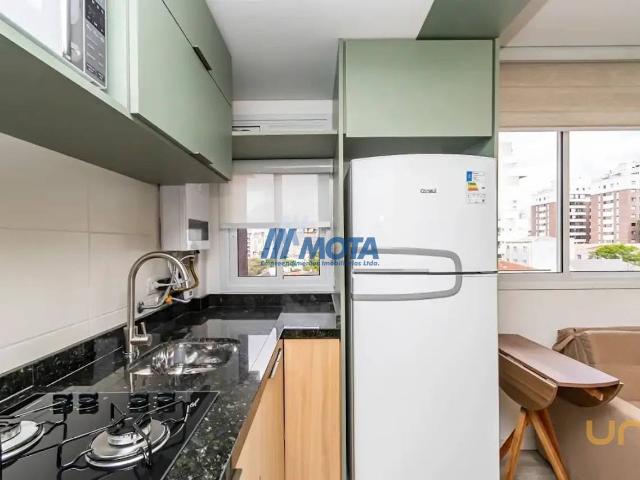 Kitnet na Princesa Izabel Bigorrilho Curitiba PR, aluguel por R$ 2.300