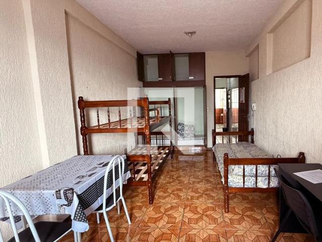 Kitnet, São Mateus, 1 Quarto, 30 m2 Juiz de Fora