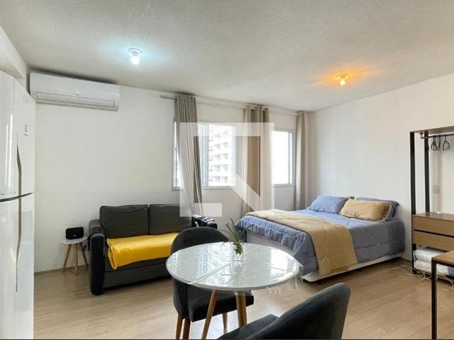 Kitnet, São Cristóvão, 1 Quarto, 33 m2 Rio de Janeiro