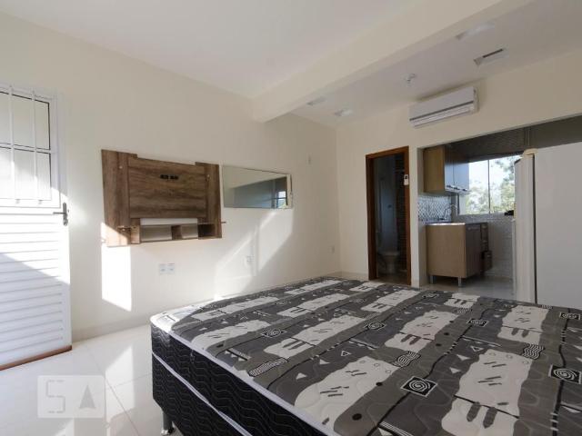 Kitnet, São João do Rio Vermelho, 1 Quarto, 24 m2 Florianópolis