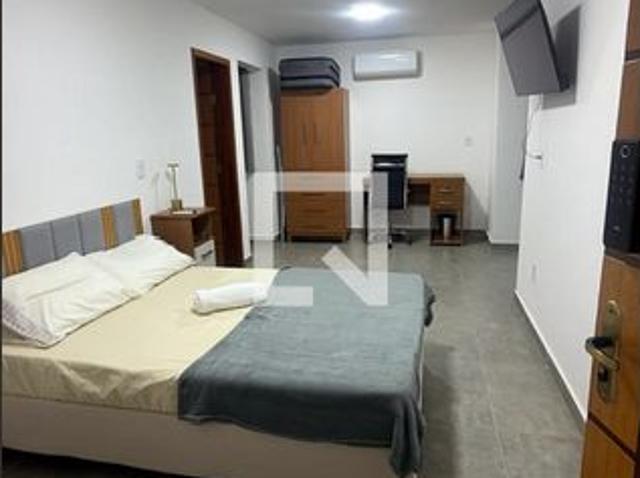 Kitnet, São Pedro, 1 Quarto, 100 m2 Juiz de Fora